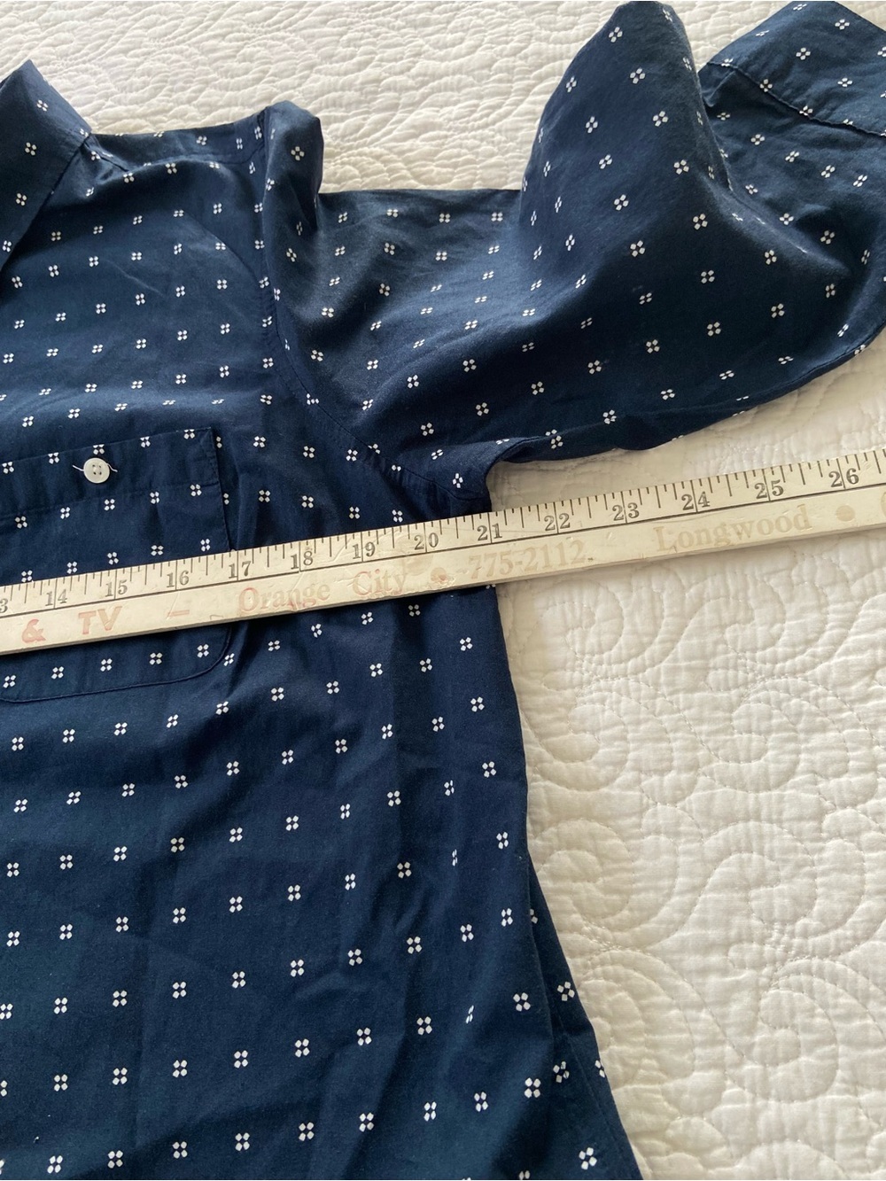 Croft & Barrow Navy 3/4 Sleeve Button-Down Shirt with White Dot Grid Size PL - Picture 12 of 13